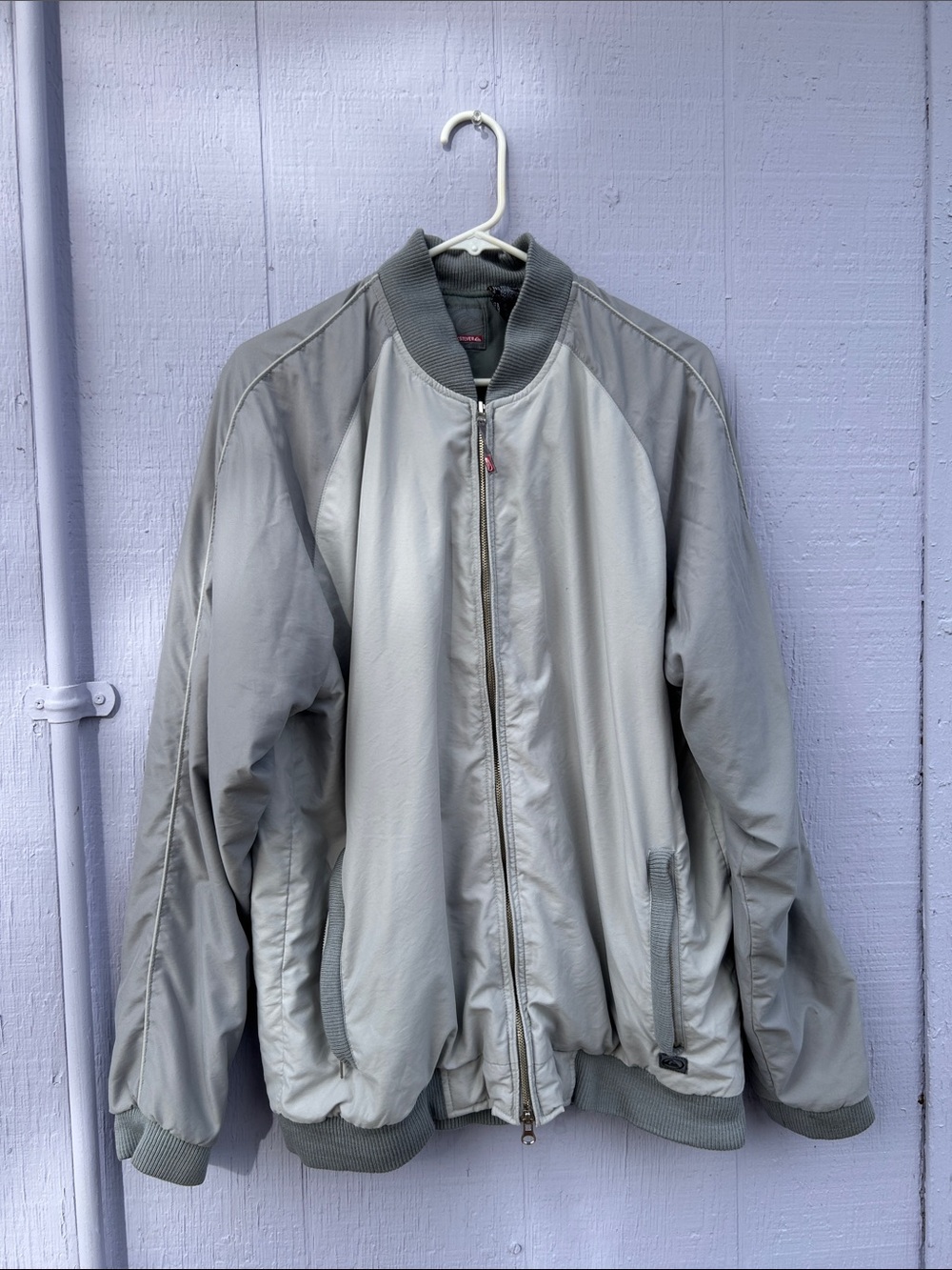 Vintage Quiksilver Men's Light Gray Bomber Jacket